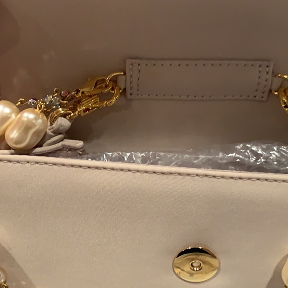 Beige Kenneth Jay Lane bag - Picture 5 of 5